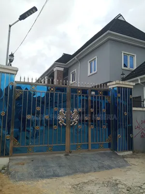 3bdrm Block of Flats in An Estate At Lakowe for rent