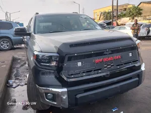 2010 Toyota Sequoia Upgraded to Latest Model Face