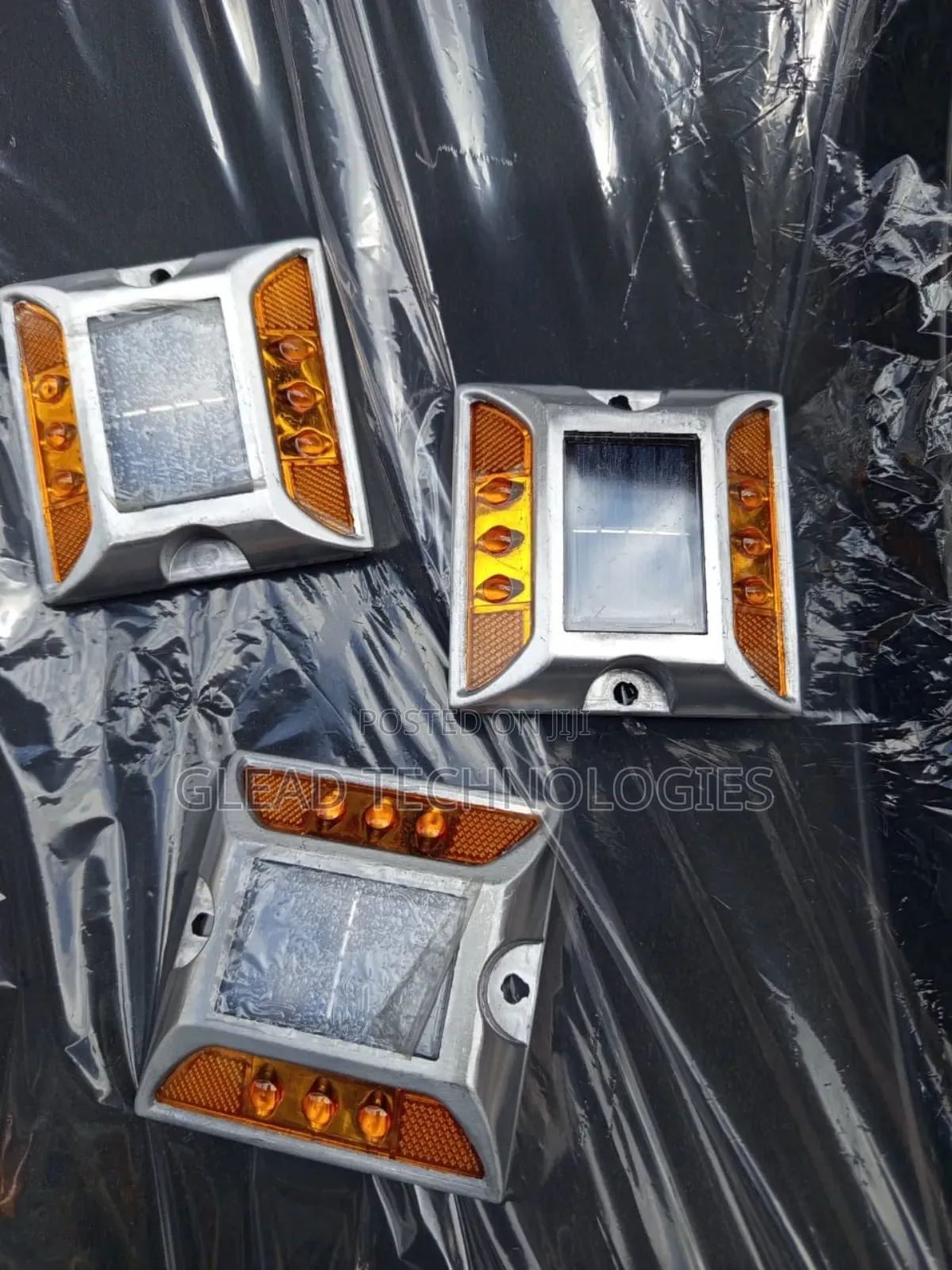 Solar Reflective Road Stud