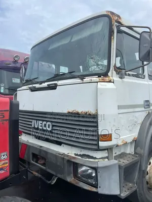 Iveco 19026 Straight Engine