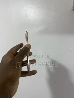 Apple iPhone 8 64 GB Gold