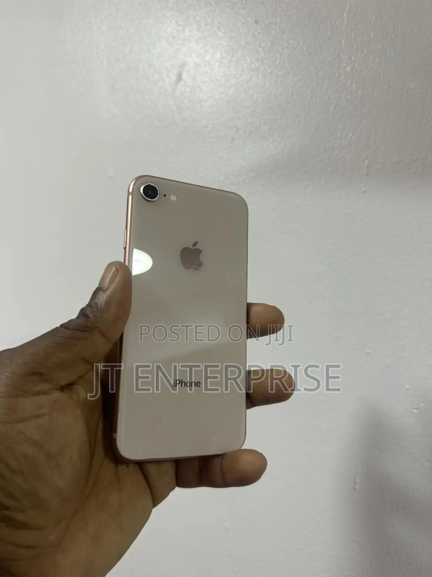 Apple iPhone 8 64 GB Gold