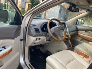 Lexus RX 330 2005 Gold