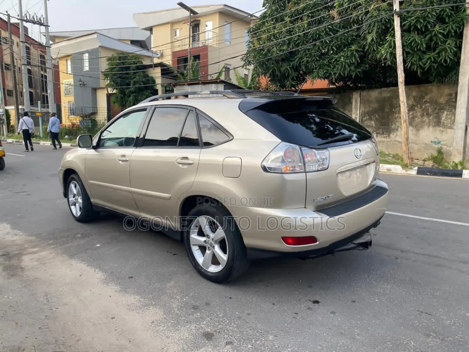 Lexus RX 330 2005 Gold