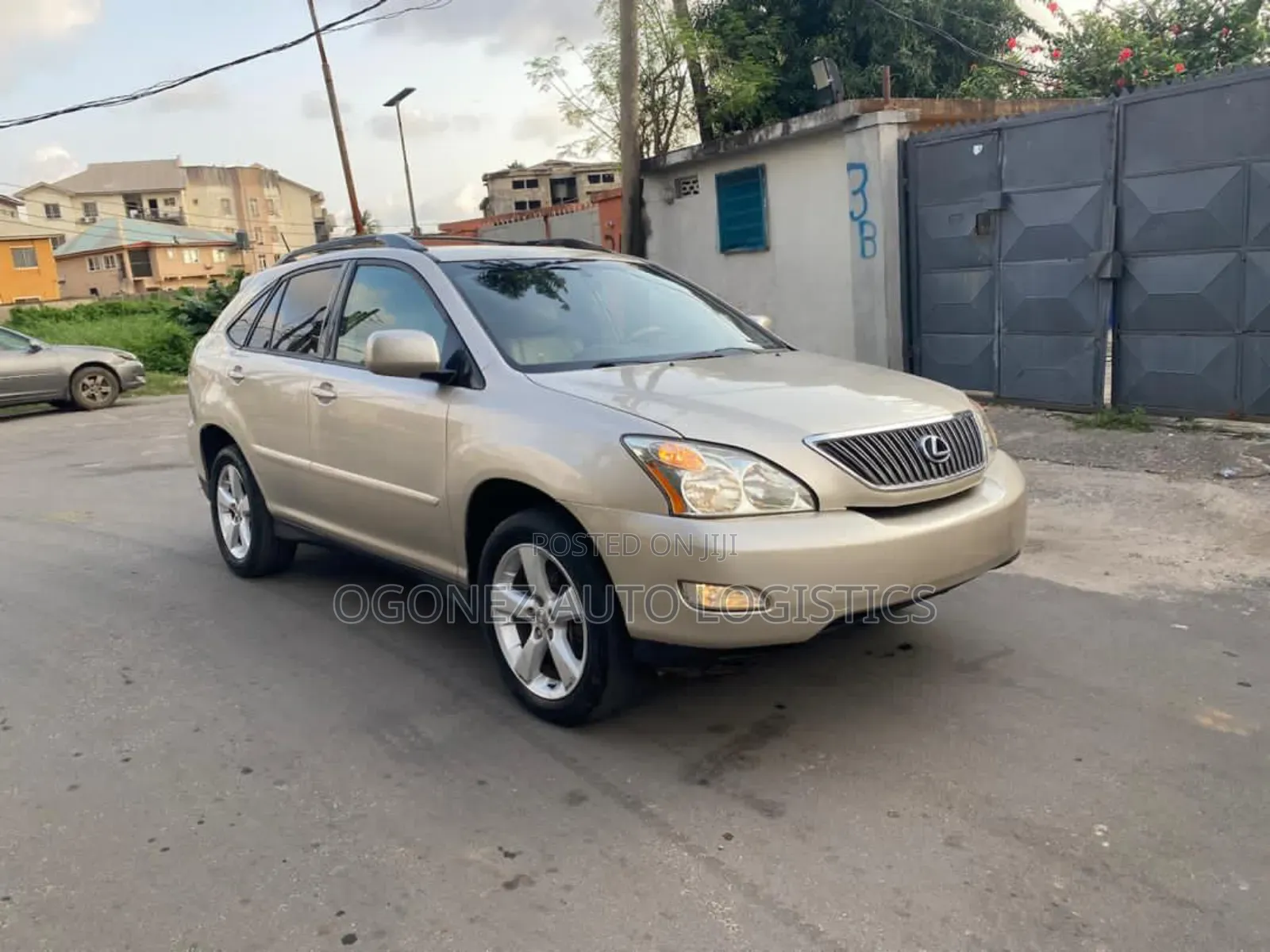 Lexus RX 330 2005 Gold