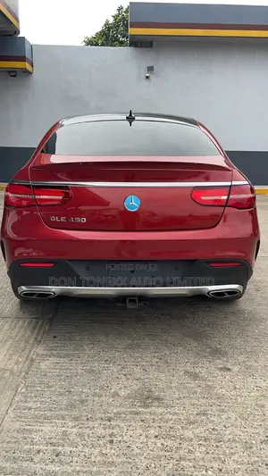 Mercedes-Benz GLE-Class 2016 Red
