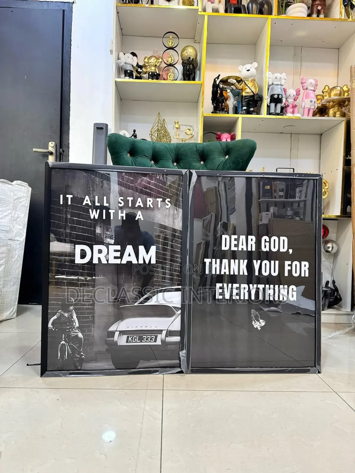 Customized Wallframes