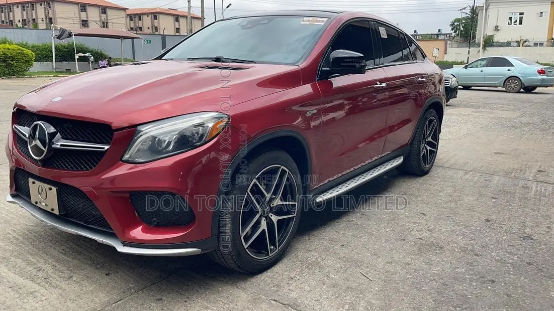 Mercedes-Benz GLE-Class 2016 Red