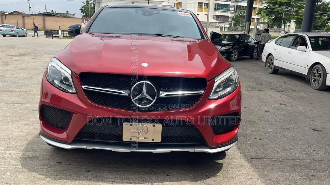 Mercedes-Benz GLE-Class 2016 Red