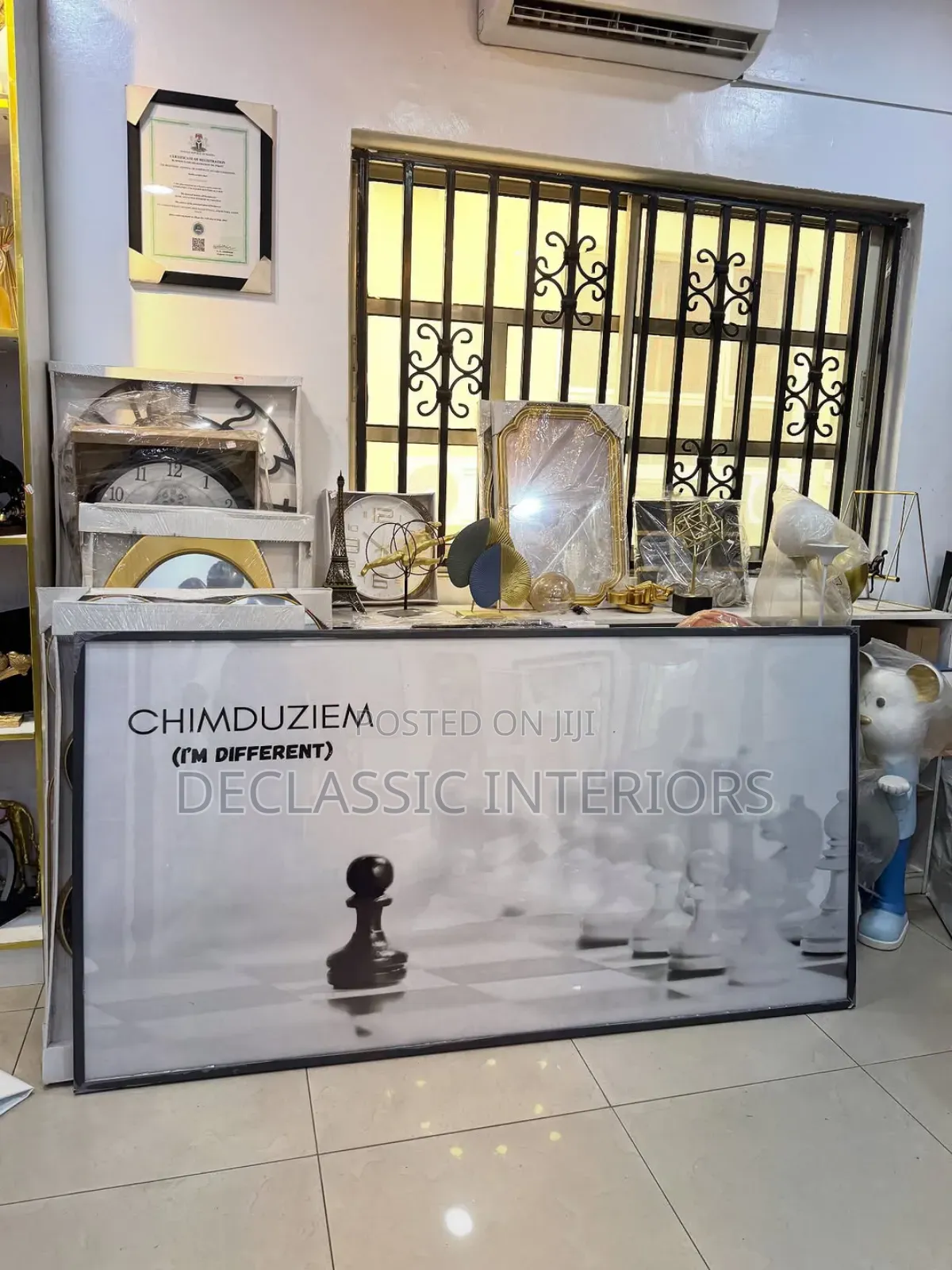 Customized Acrylic Wallframes