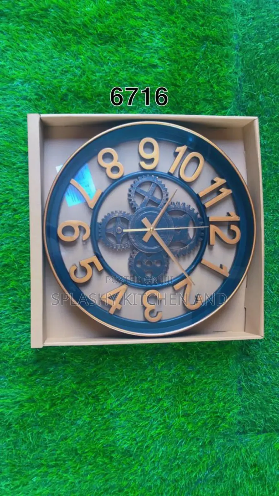 Engine Wallclock 6716