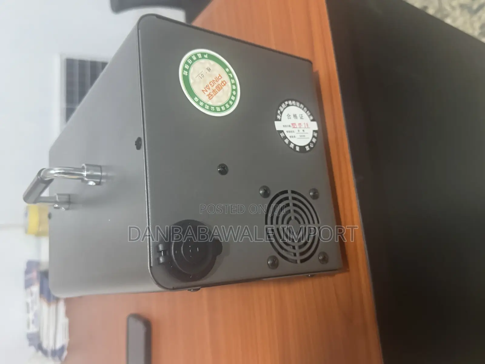 Observer 500 Watt Solar Generator Power Station