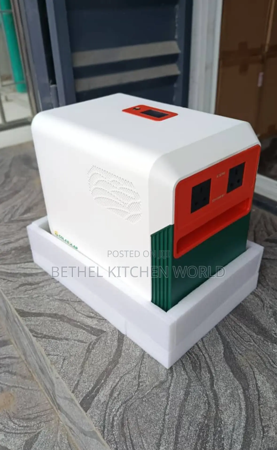 Cola Solar Generator 3.6kwh