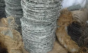 Roll Of Barbed Wire/ Razor Wire /Concertina Wire.