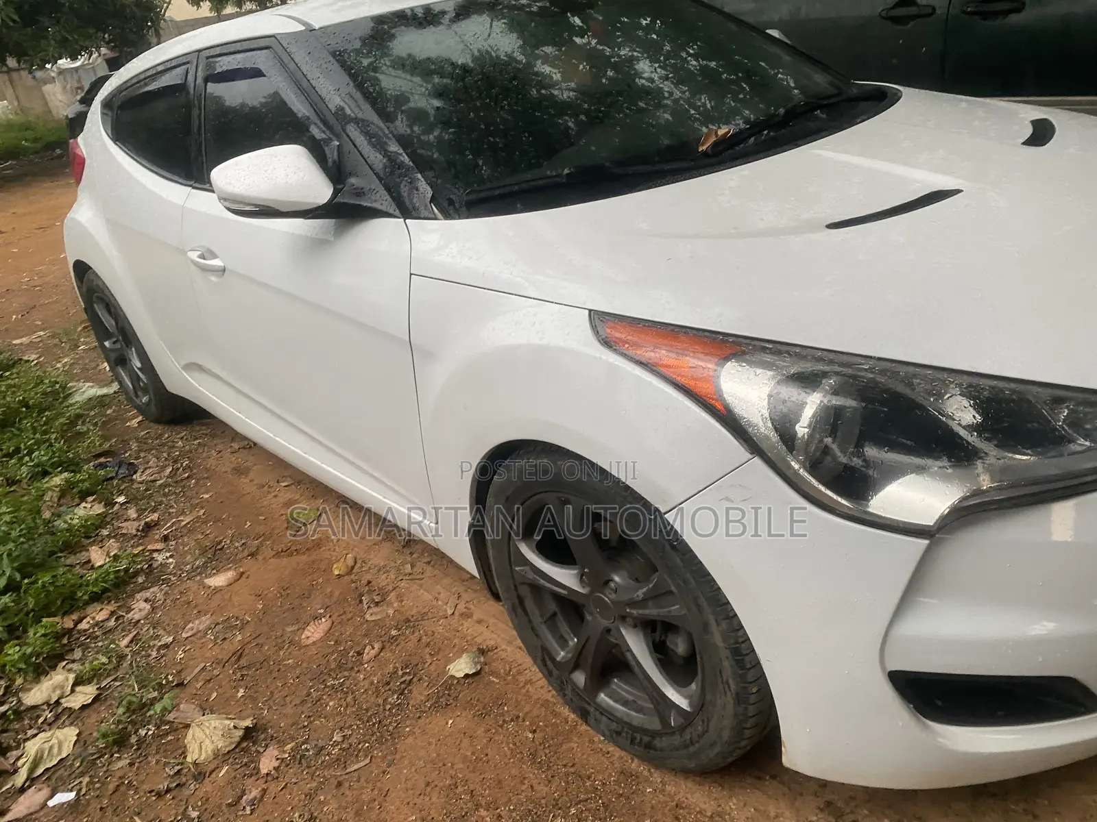 Hyundai Veloster Automatic 2012 White