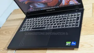 Laptop Gigabyte 32GB Intel Core I7 SSD 1T