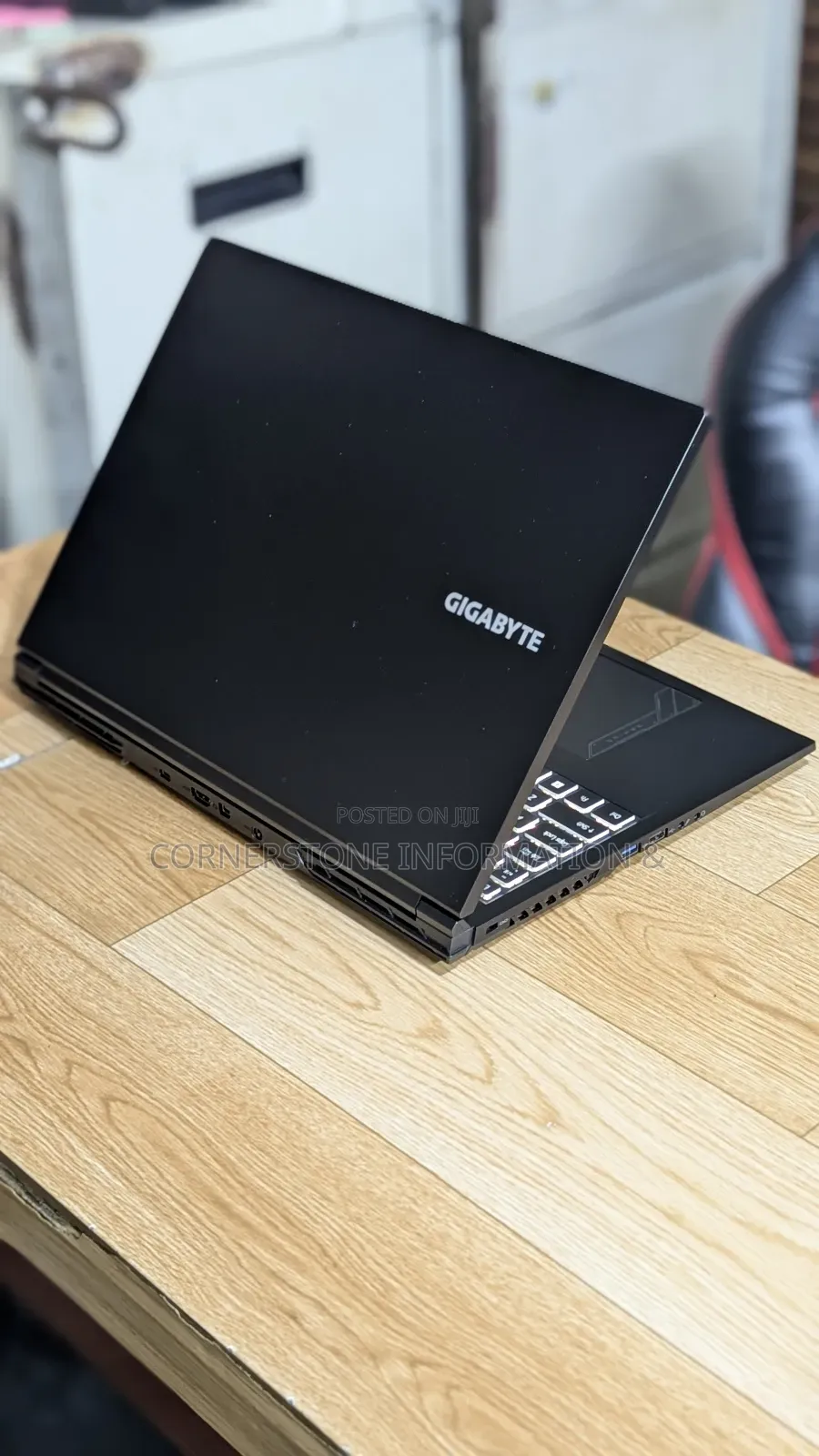 Laptop Gigabyte 32GB Intel Core I7 SSD 1T