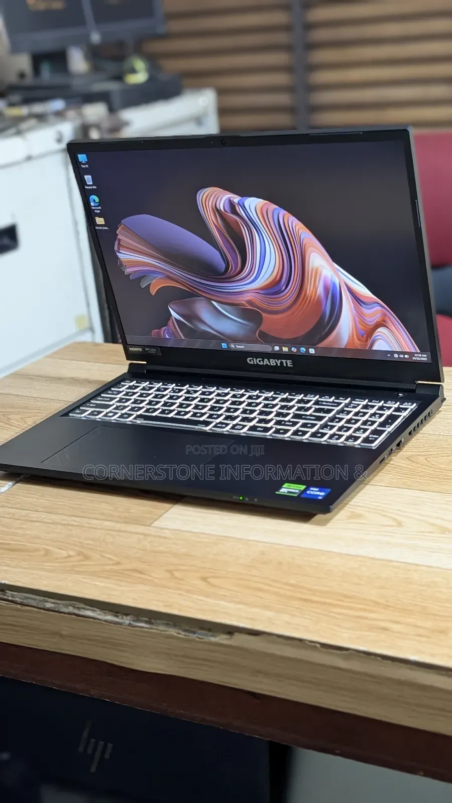 Laptop Gigabyte 32GB Intel Core I7 SSD 1T
