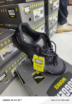 Organic Safety Jogger Shoe