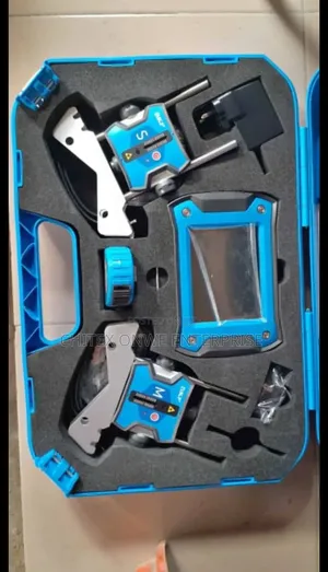 Skf Tksa 41 Wireless Laser Shaft Alignment System.
