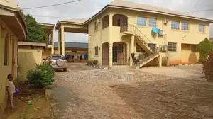 4bdrm Block of Flats in Adetoro Estate, Osogbo for sale