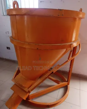500l Concrete Bucket Side Discharge.