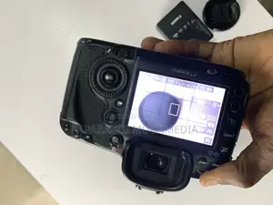Faulty Canon 5d Mark Iii Body Only