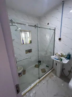 Shower Glass Cubicle