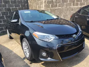 Toyota Corolla LE 4dr Sedan (1.8L 4cyl CVT) 2016 Black