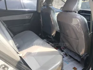 Toyota Corolla LE 4dr Sedan (1.8L 4cyl CVT) 2016 Silver