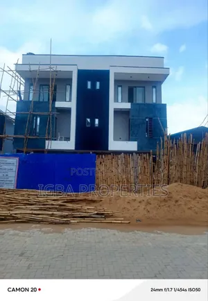 4bdrm Duplex in Ogudu GRA for sale