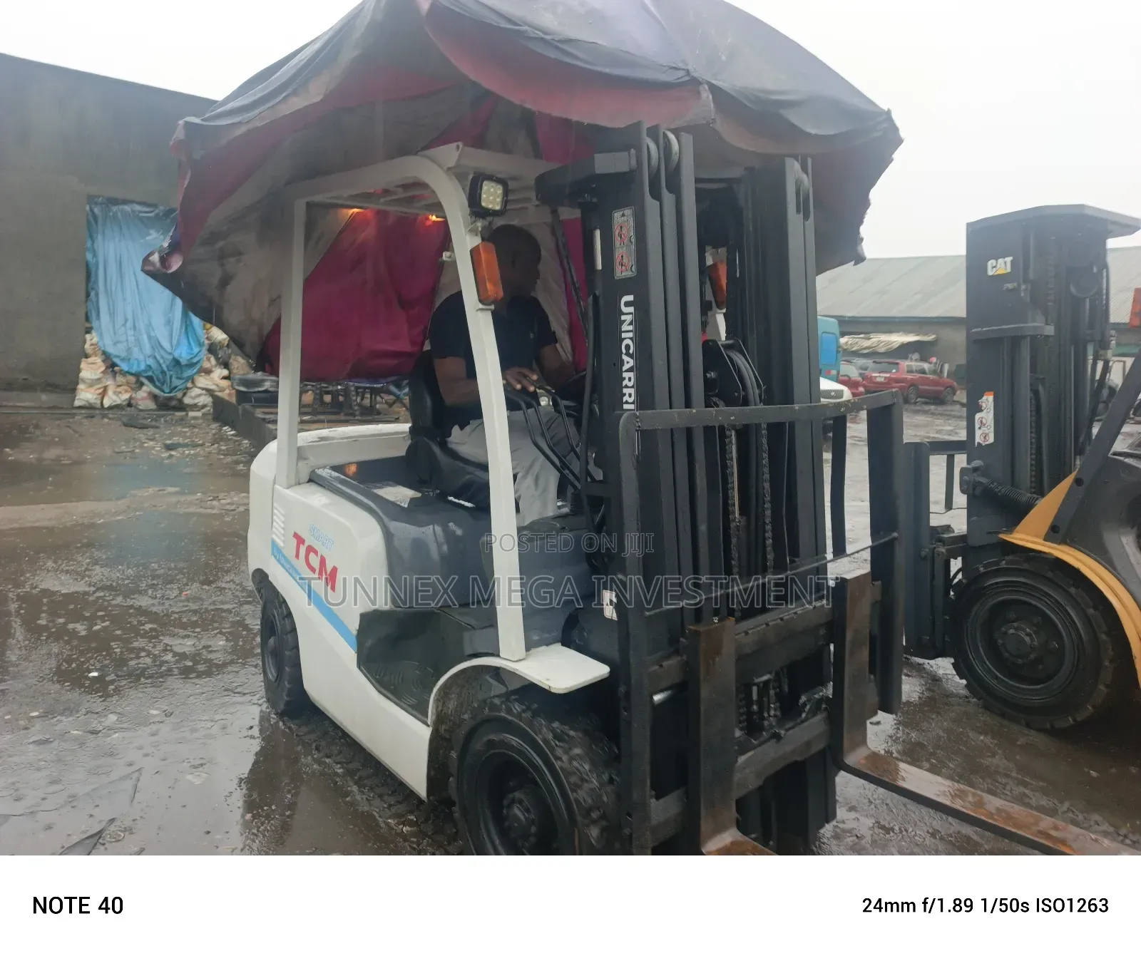 2.5tons Caterpillar Forklift
