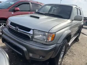 Toyota 4-Runner 2002 Silver