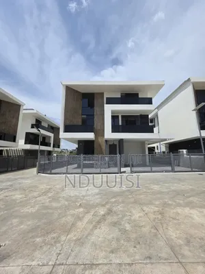 6bdrm Duplex in Guzape District for sale