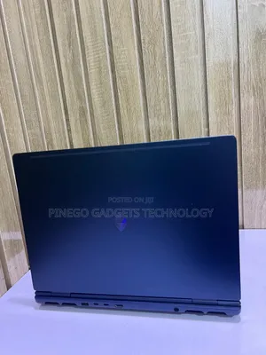 Laptop Dell Alienware X16 32GB Intel Core Ultra 9 SSD 2T