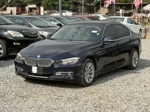 BMW 320i 2015 Black