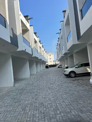 4bdrm Duplex in Lekki County Homes for rent