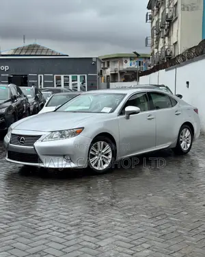 Lexus ES 350 FWD 2013 Silver