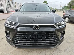 Toyota Highlander Limited AWD 2024 Black