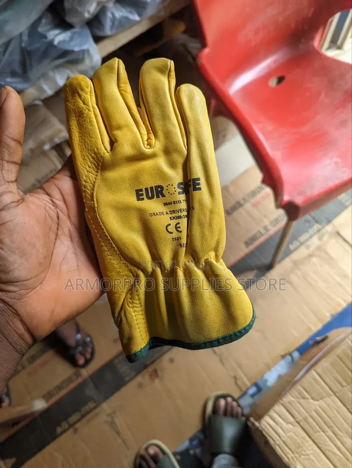 Argon Gloves
