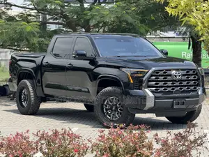 Toyota Tundra Platinum CrewMax 6.5' Bed 2024 Black