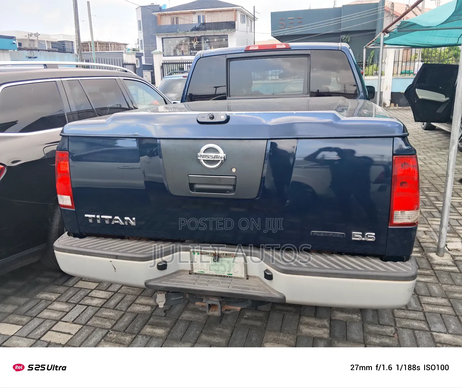 Nissan Titan 2012 Blue