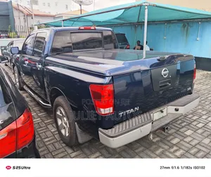 Nissan Titan 2012 Blue