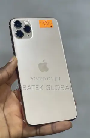 Apple iPhone 11 Pro Max 64 GB Gold