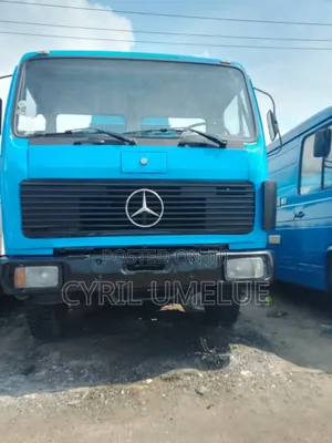 Mercedes Benz Water Tank Truck