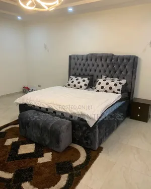 Tufted 6by6 Upholstery Bedframe