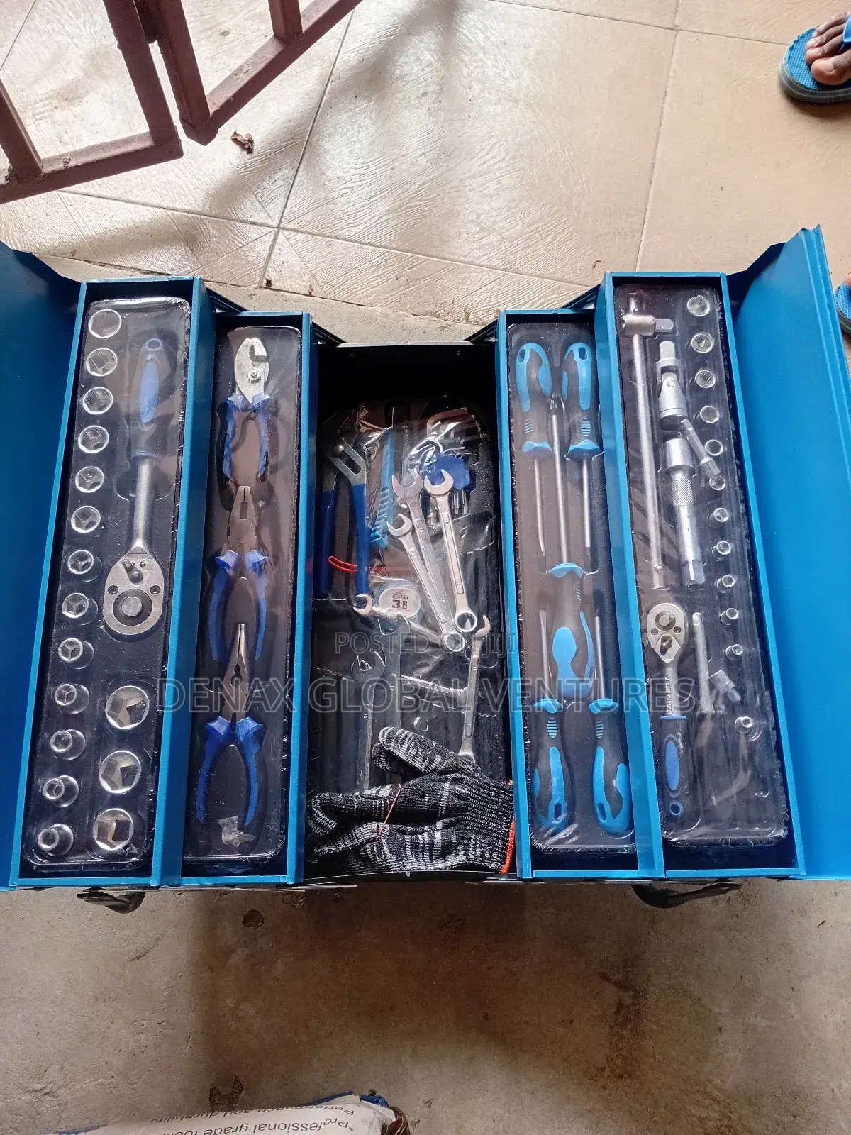 85pcs Set Of Tools Box