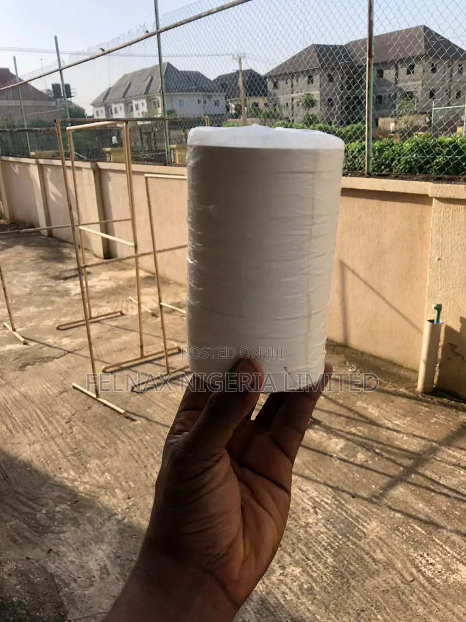 Round and Numbered Tagging Paper. Durable and Water Resistent
