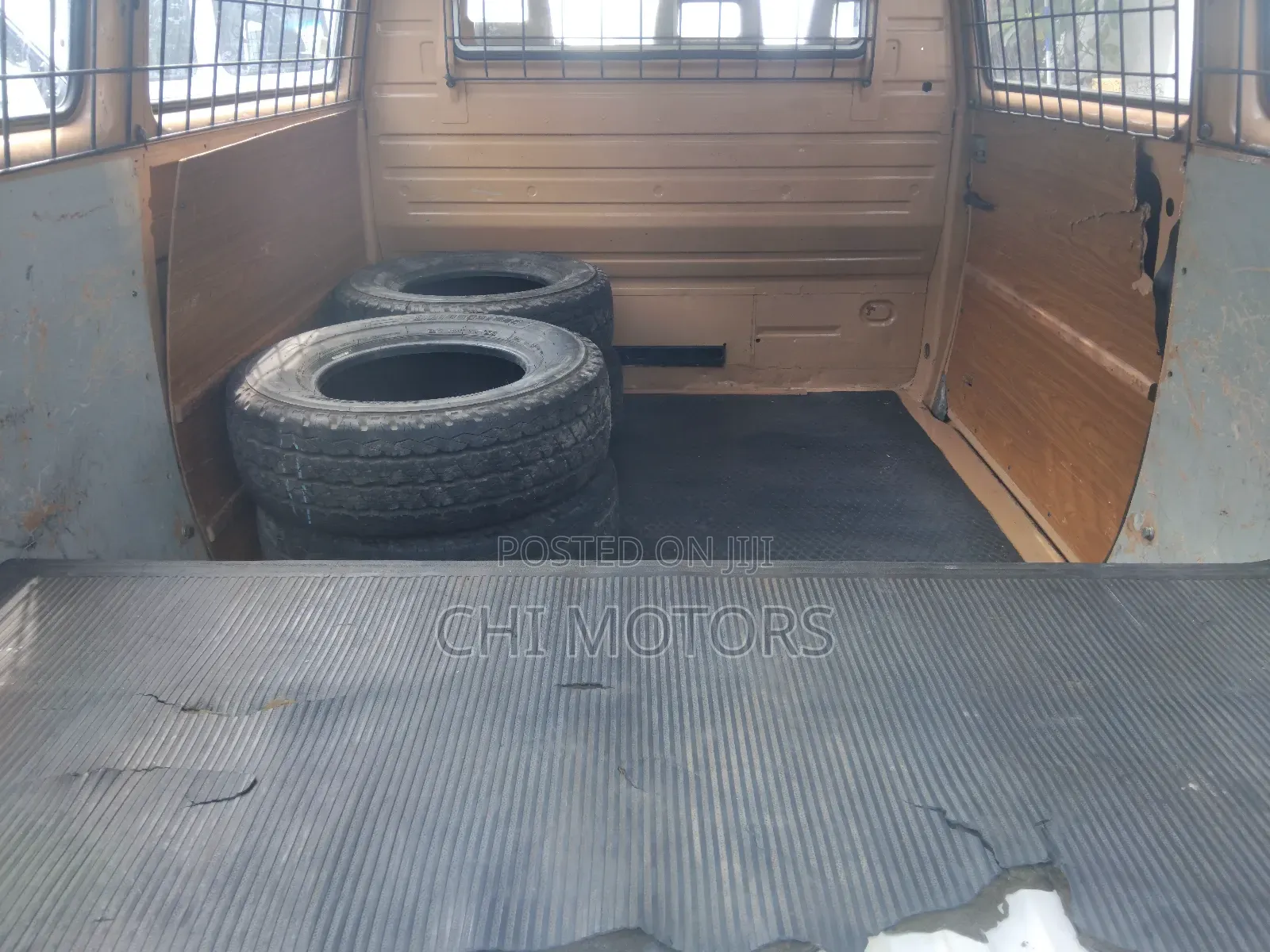 Volkswagen Transporter 2000 Brown