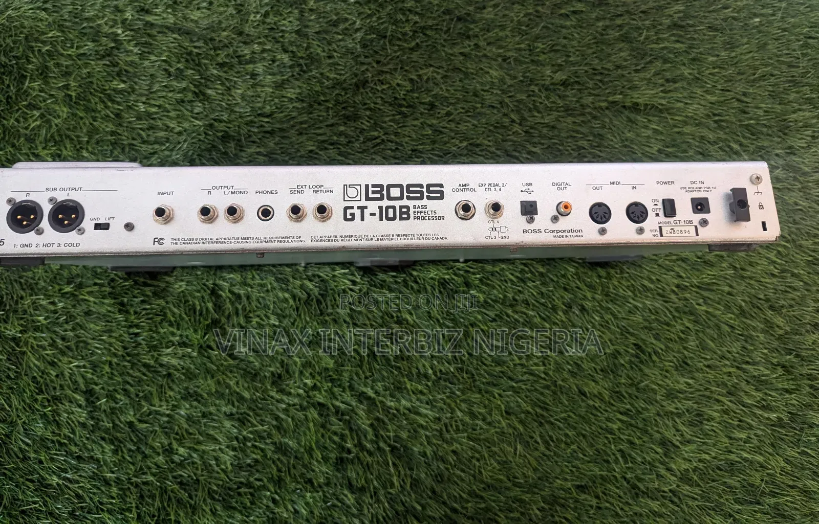 Boss Gt_10b